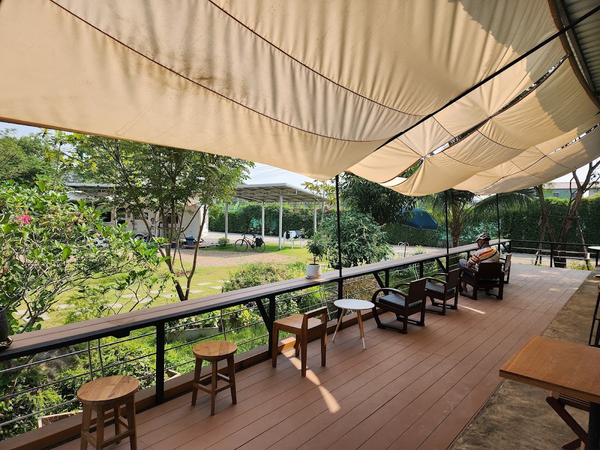 Na Nana Green & Cafe ณ นานา กรีนด์ แอนด์ คาเฟ่