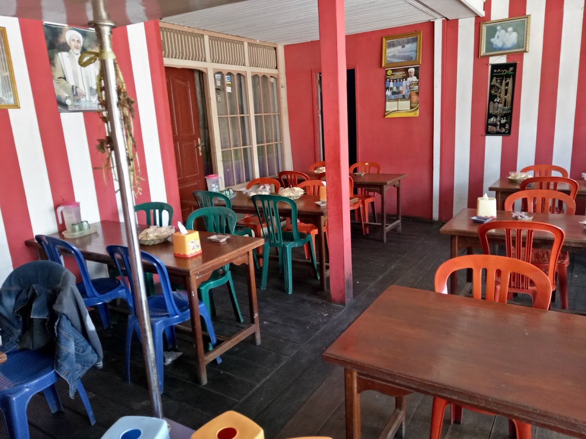 Kafe Kaca, Muara Teweh