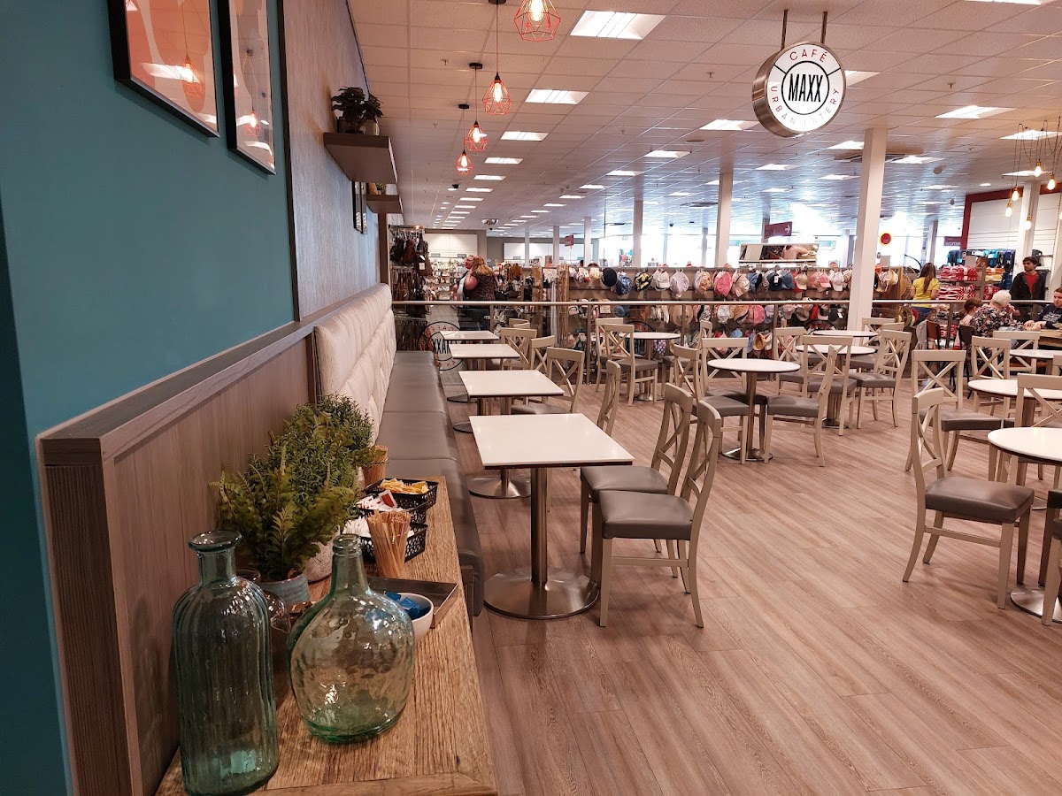 Cafe Maxx Thurrock