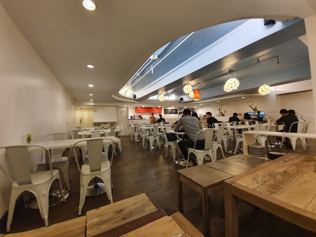 Botan Bubble Tea Cafe