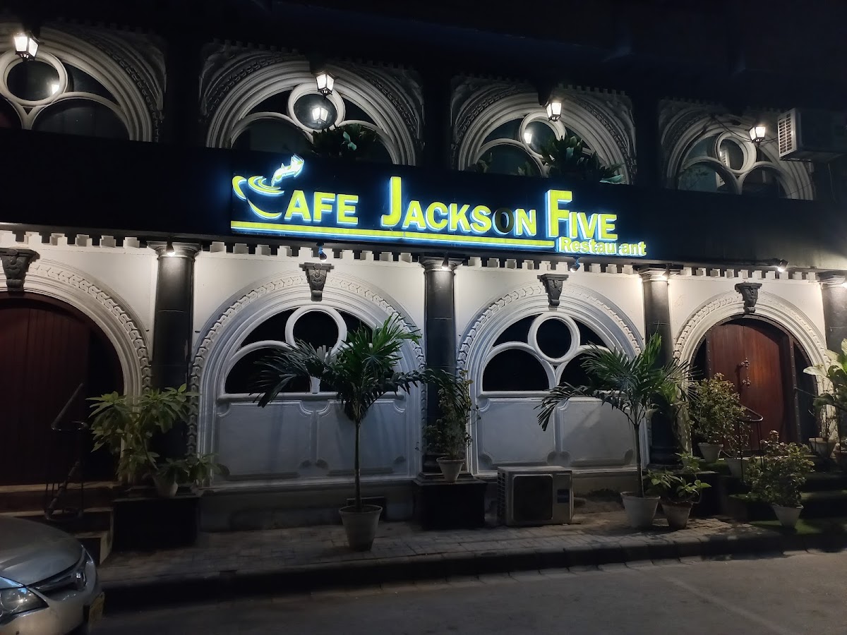 Cafe Jackson Five Restaurant