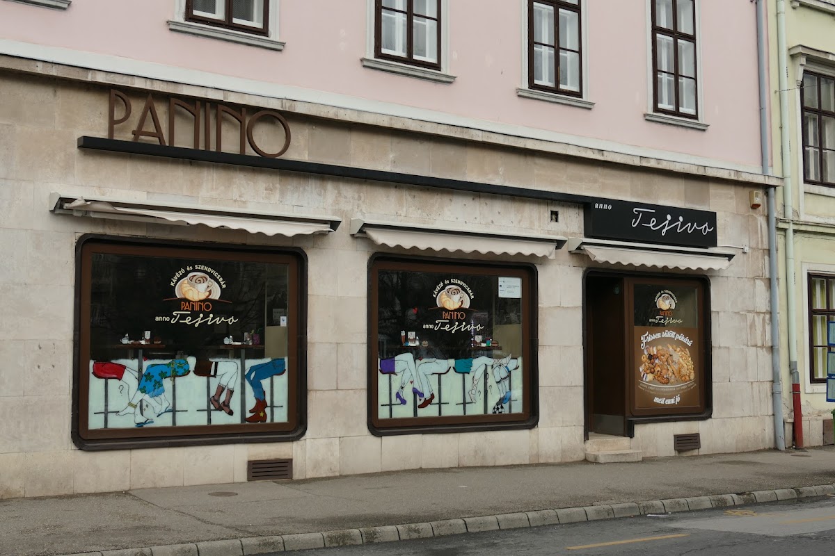 Panino Bakery / Café