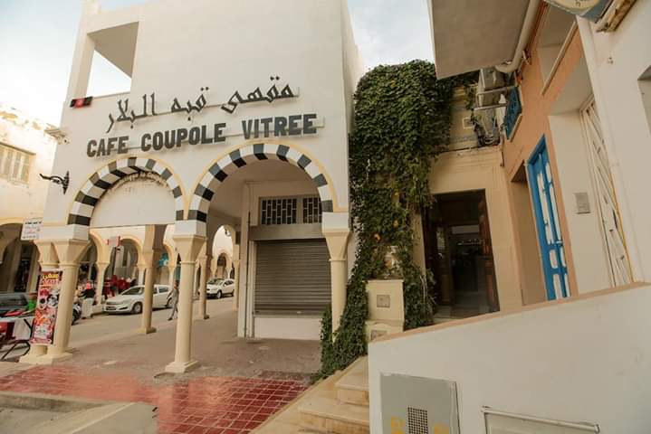 Cafe La Coupole Vitree