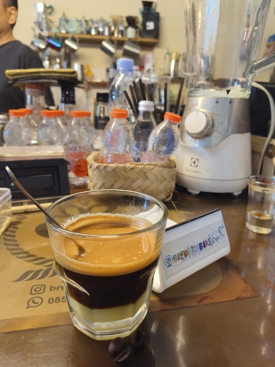 Brew and Bake Cafe - 4