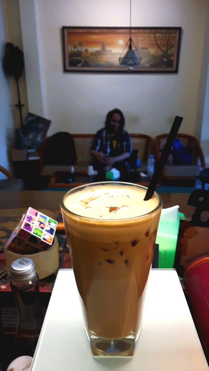 Brew and Bake Cafe - 8