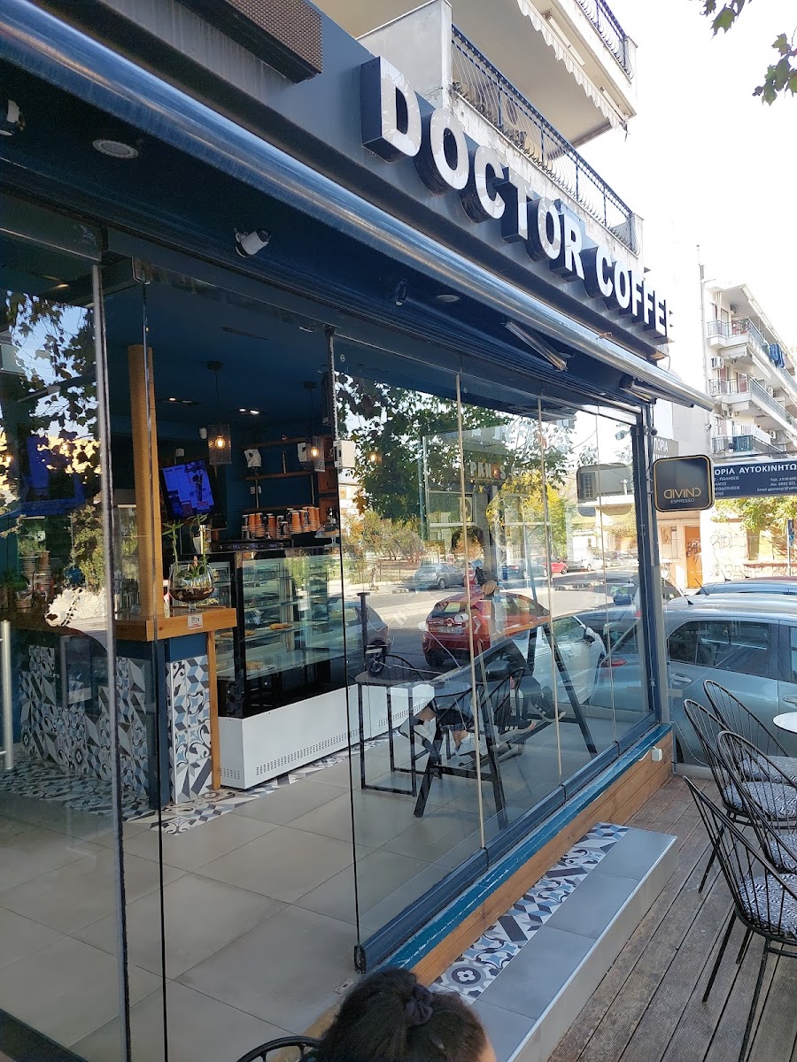 Doctor Coffee & More - 4