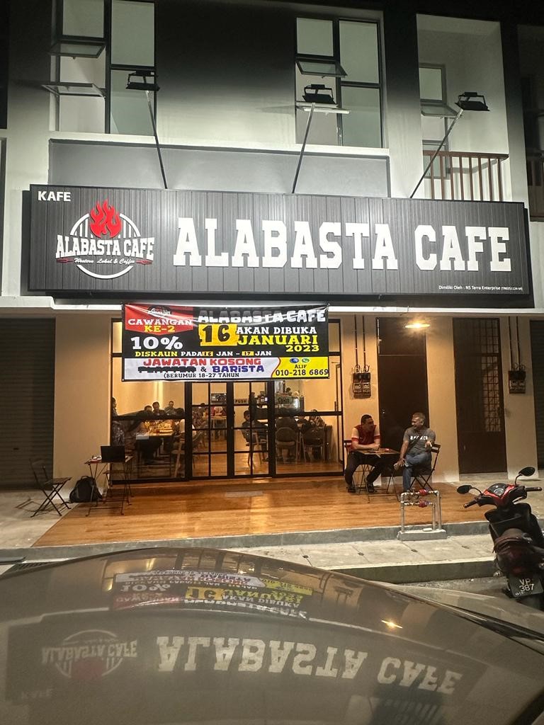 Alabasta Cafe Padang Serai