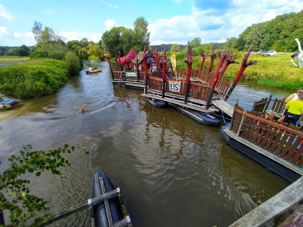 Schwimmendes Neißecafé