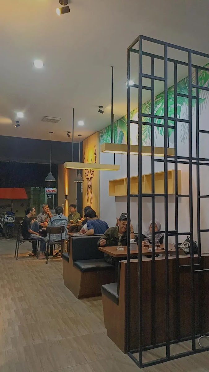 Ruang Coffee And Friends