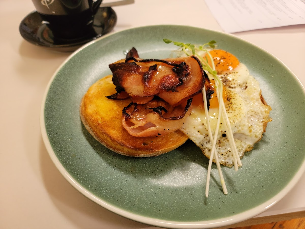 Element Cafe & Larder - 8