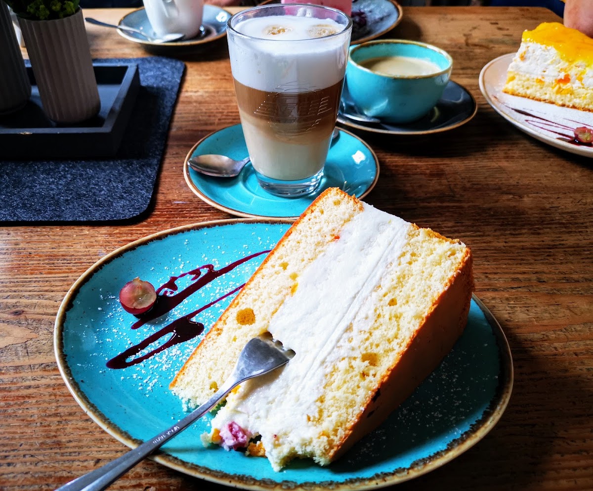 Café Alte Liebe Hölle - 8