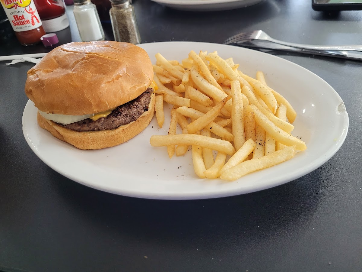 Highway 47 Café - 5