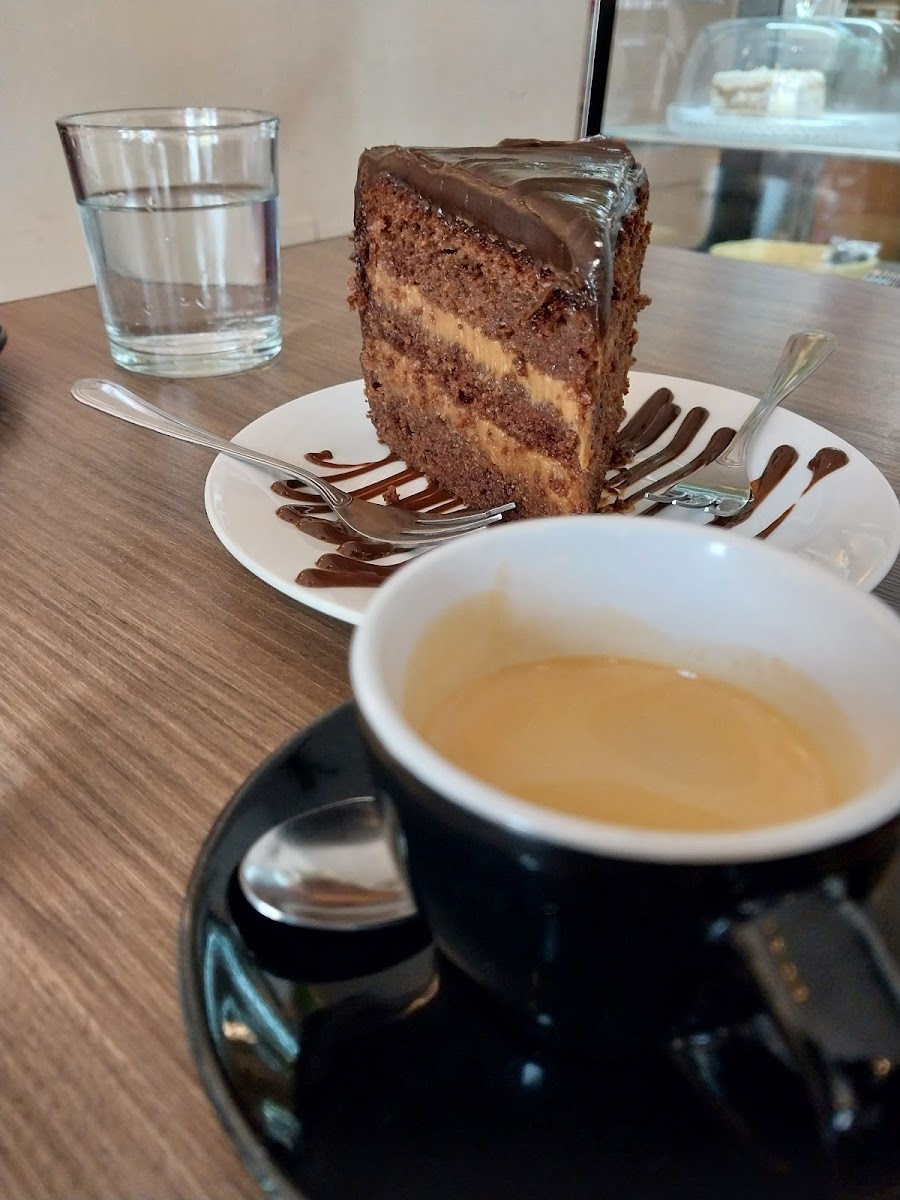 Cordillera 27 Cafe - 6