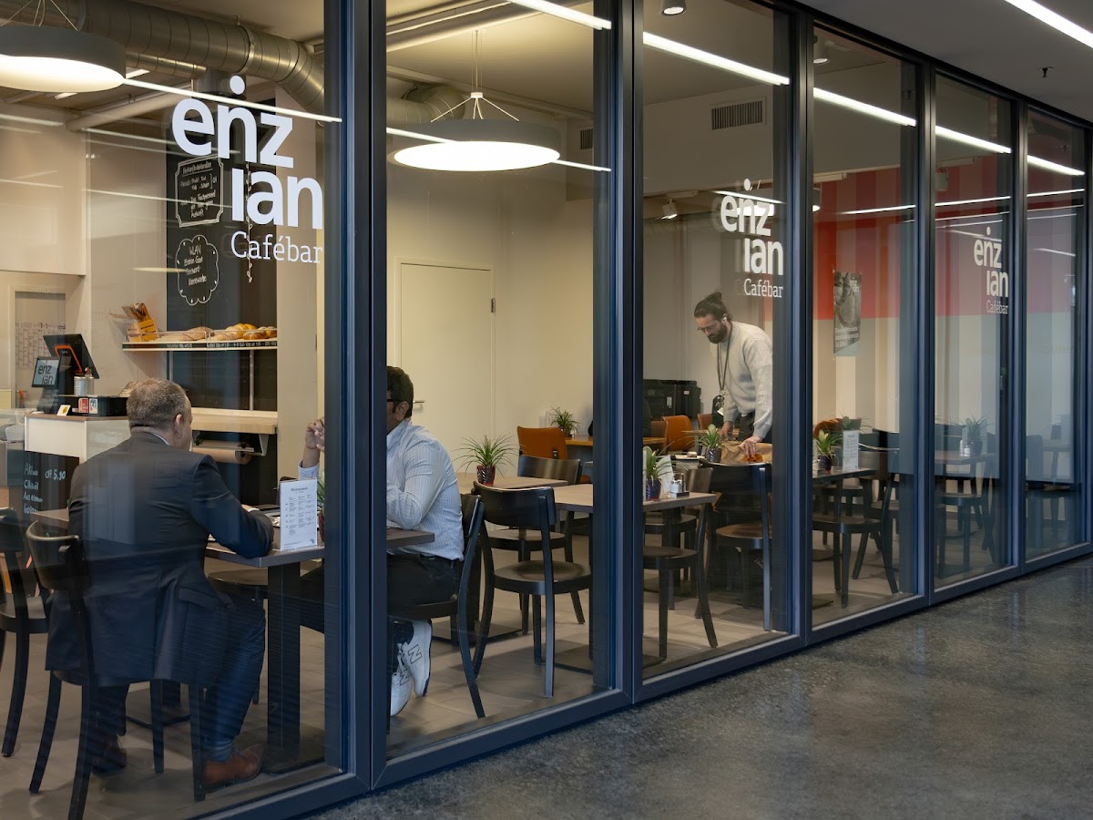 Enzian Cafebar Main Tower