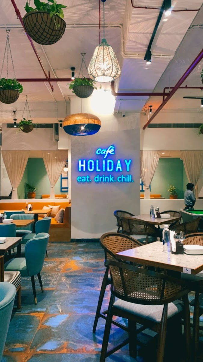 Cafe Holiday Thane