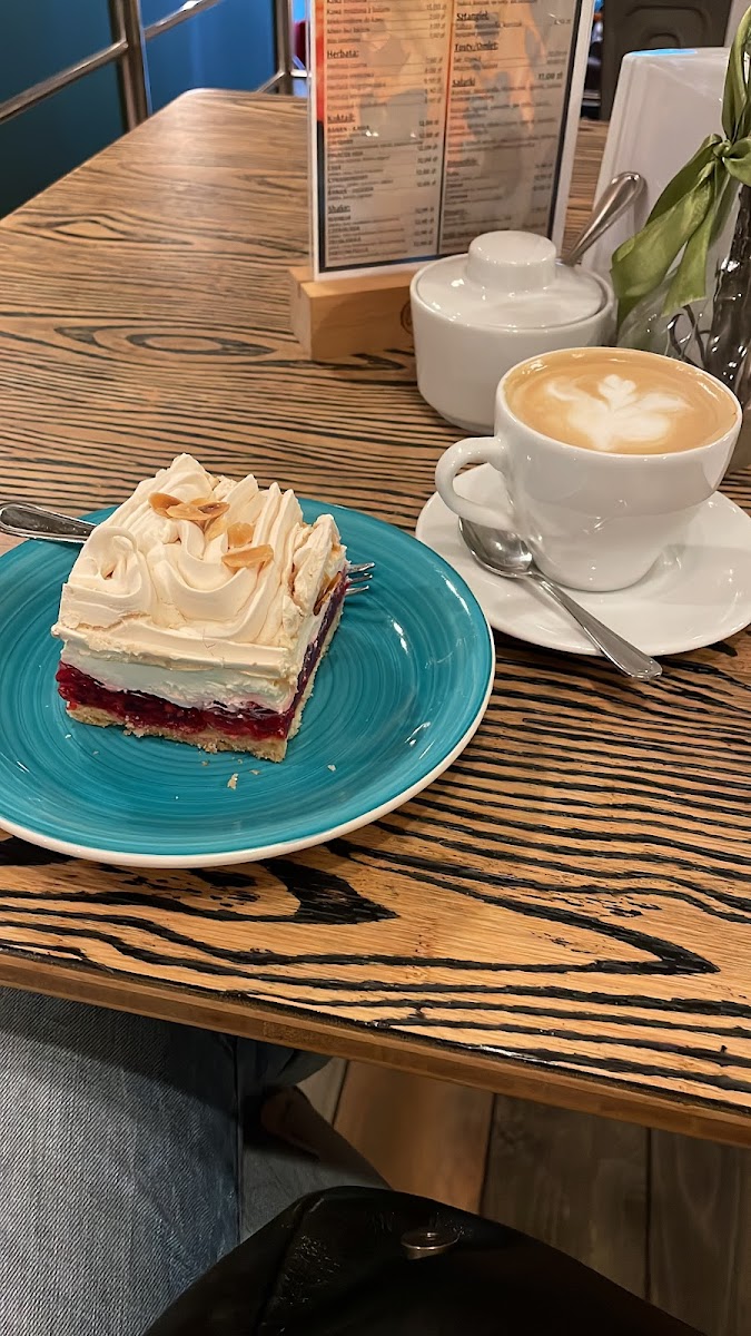 Kawiarnia Cukiernia Cafe Park - 10