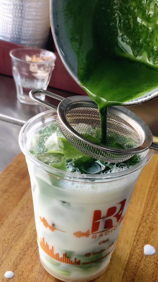 Radio Cafe Bahia ADNOC Food Truck