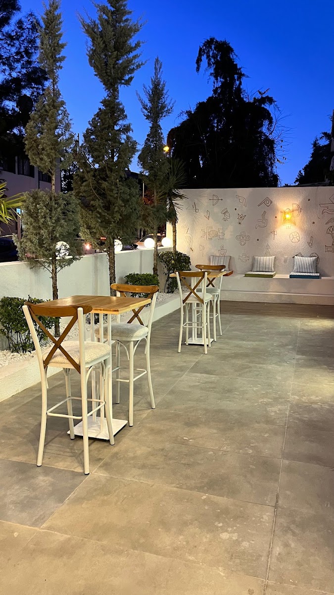 Adalı Seagulls Cafe & Kahvaltı