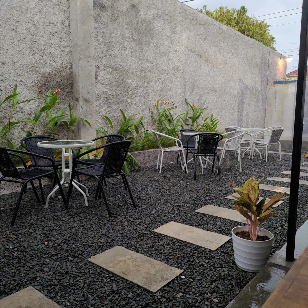 Roemah Kopi & Roastery