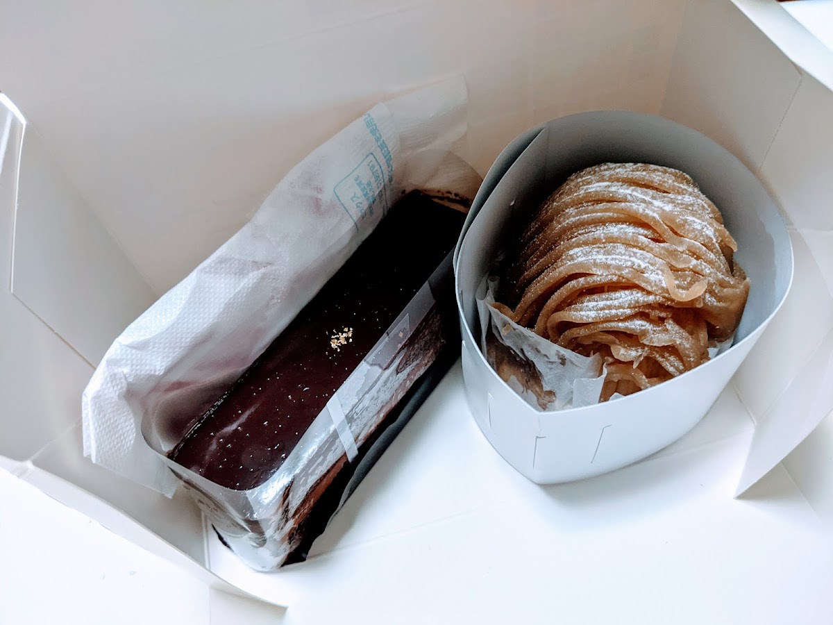 Doutor Coffee Shop (Yakuin Station Store) - 10