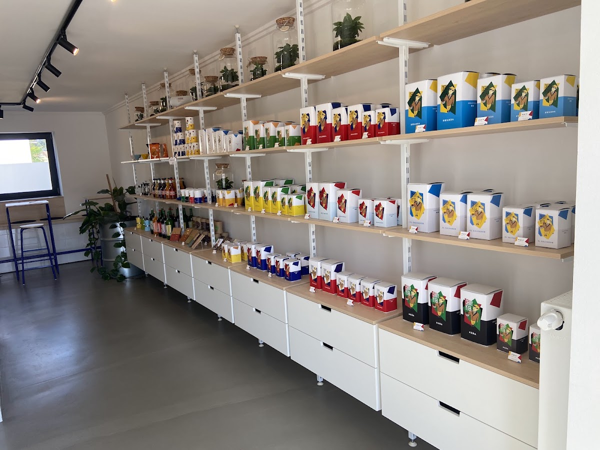 Čierny Peter - kaviareň a pražiareň kávy