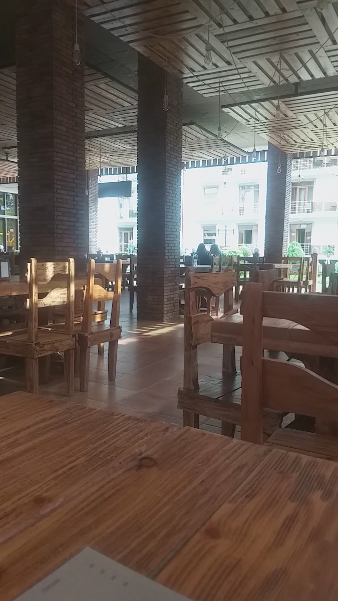 Kolkhi - Cafe-Bar-Restaurant - 2