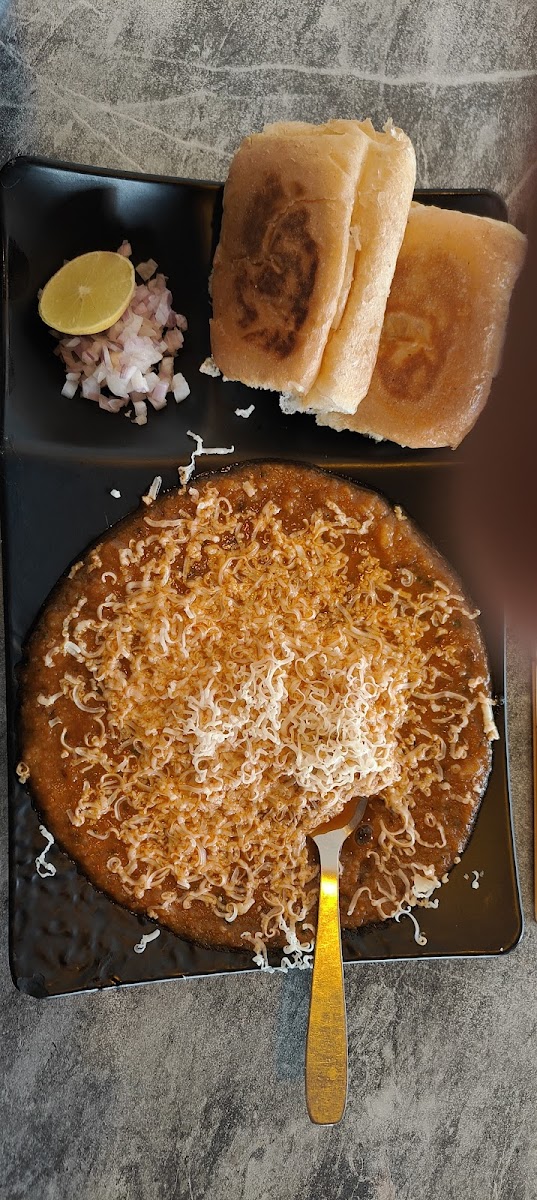 Shrimant mastani & Chinese cafe - 6