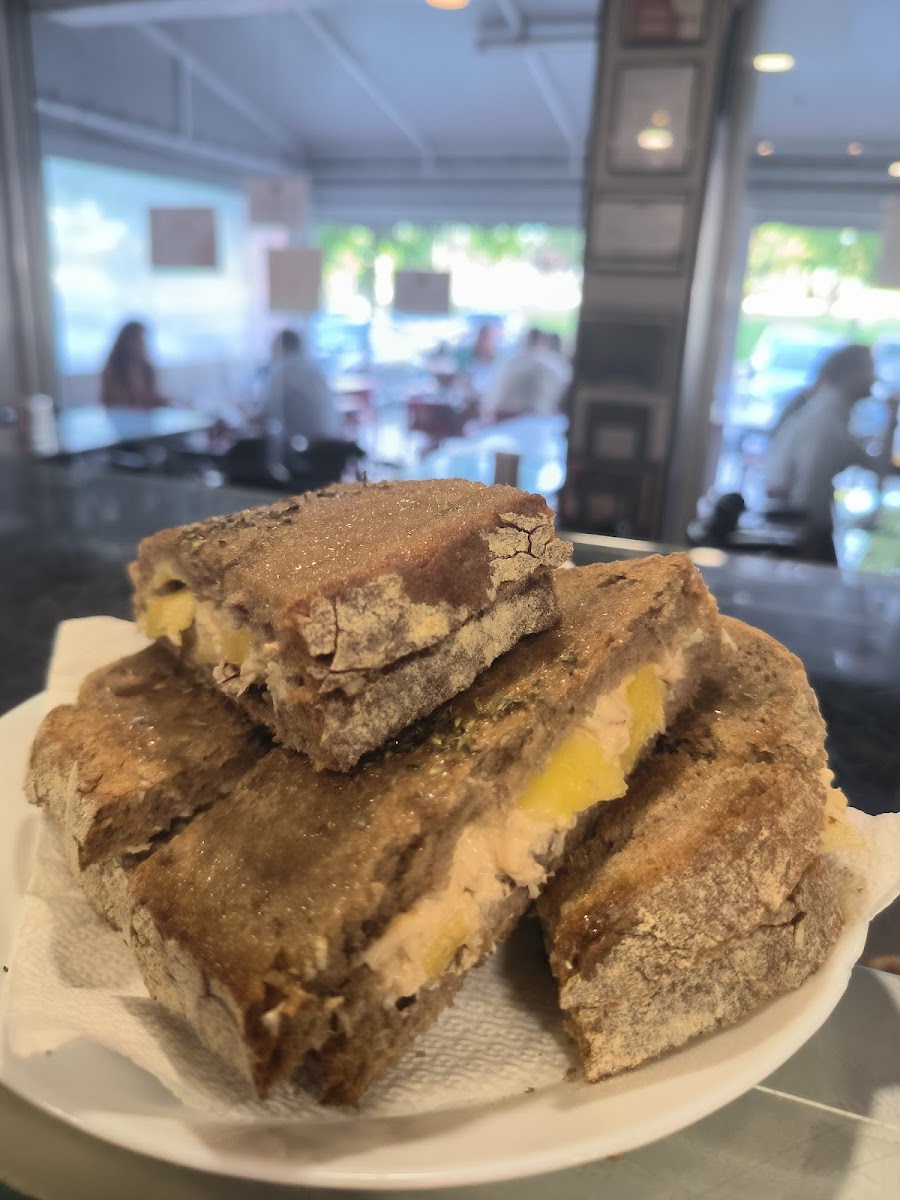 Campus G Spot Café - 2