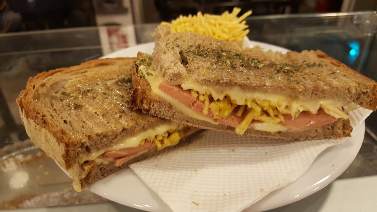 Campus G Spot Café - 9