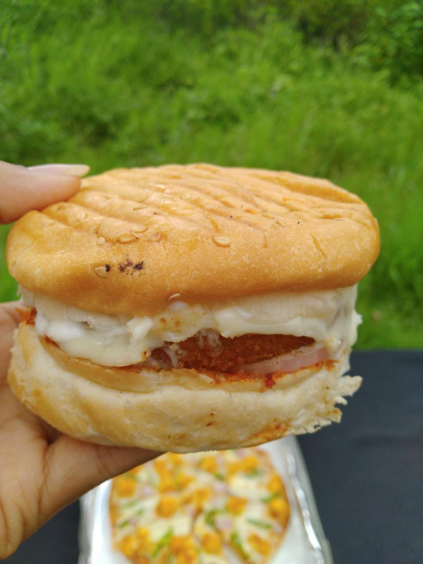 Cafe 007 coffee & shakes - 5