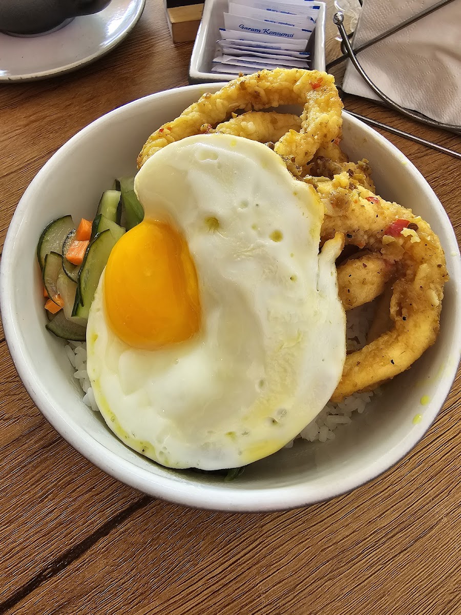 Crema Coffee and Eatery - 9