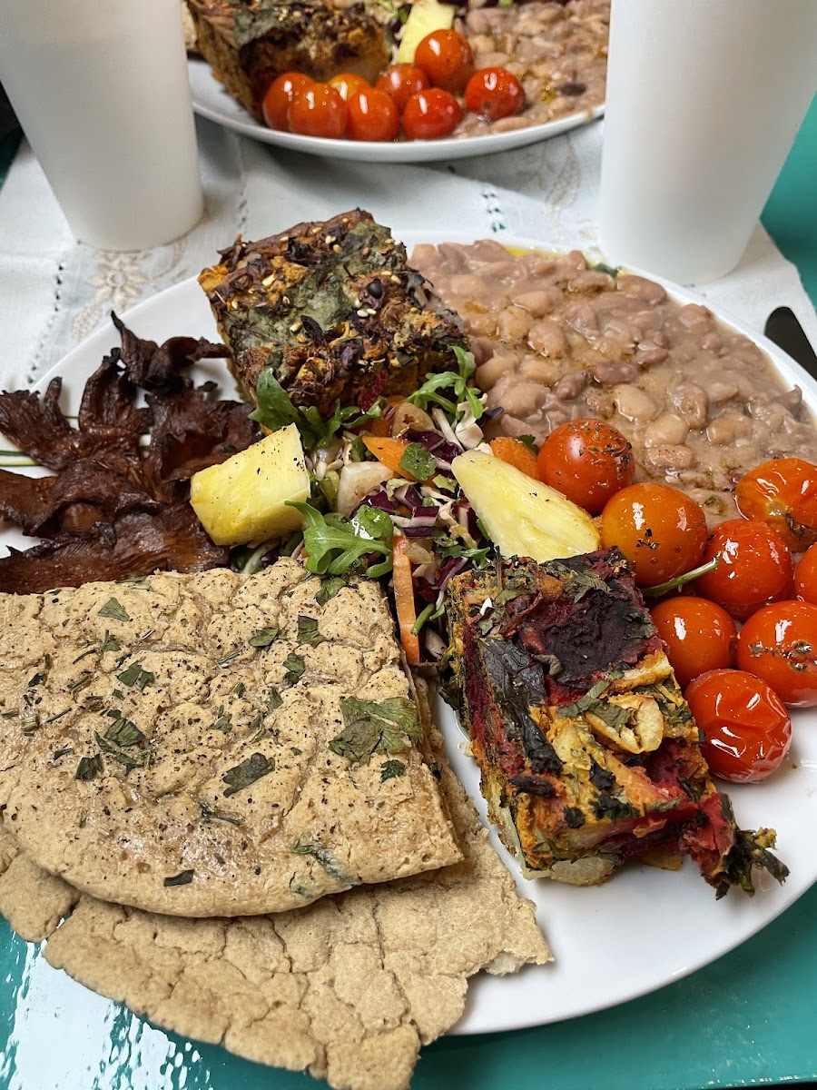 The Buddha Barge Cafe & Restaurant