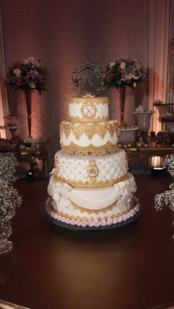 Decorated cakes - Mary Mary