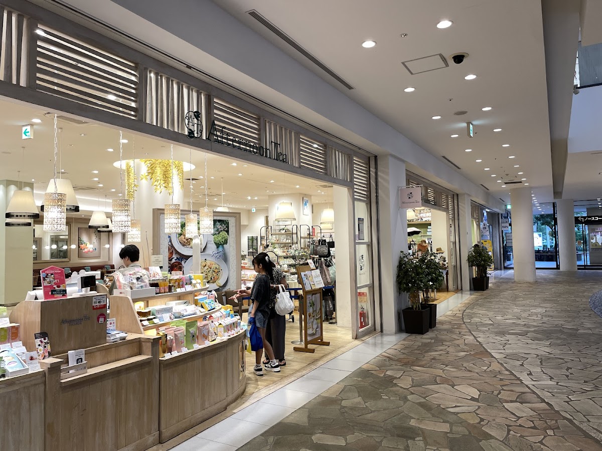 Afternoon Tea TEAROOM LaLaPort Yokohama