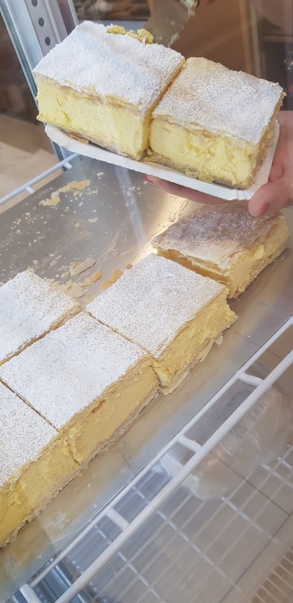 Szarvasi Pékség Mintabolt - 5