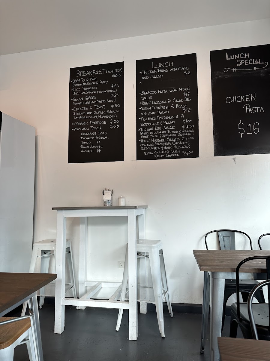 Bizzy Beans Cafe - 3