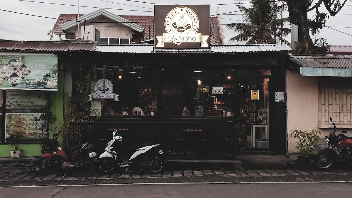 La Misha Café and Roastery