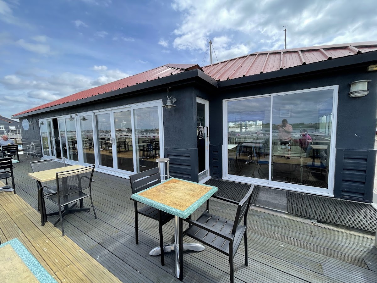 The Wardroom, Essex Marina Bar