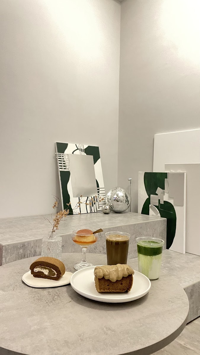 grey zone cafe （預約制，通常沒開）7月營業日：7/26