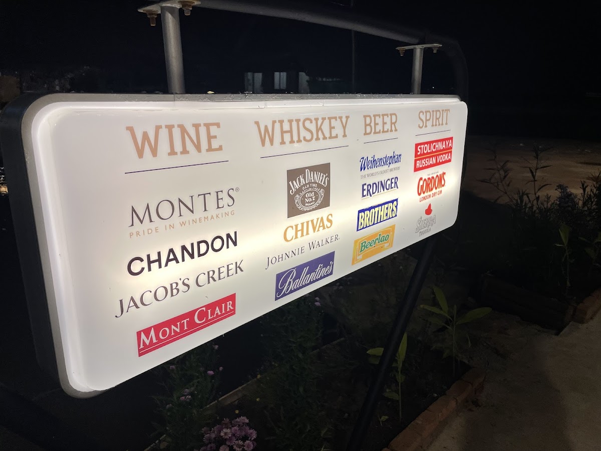 Tonpradoo Cafe’ - 8