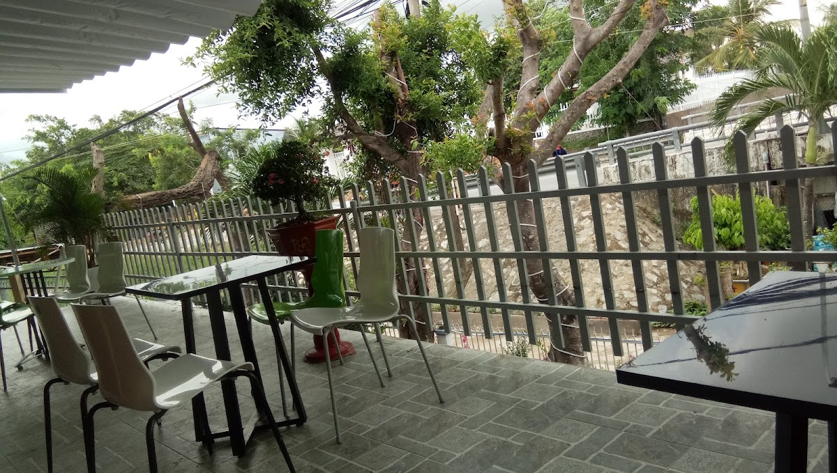 Cà Phê Sông Hương