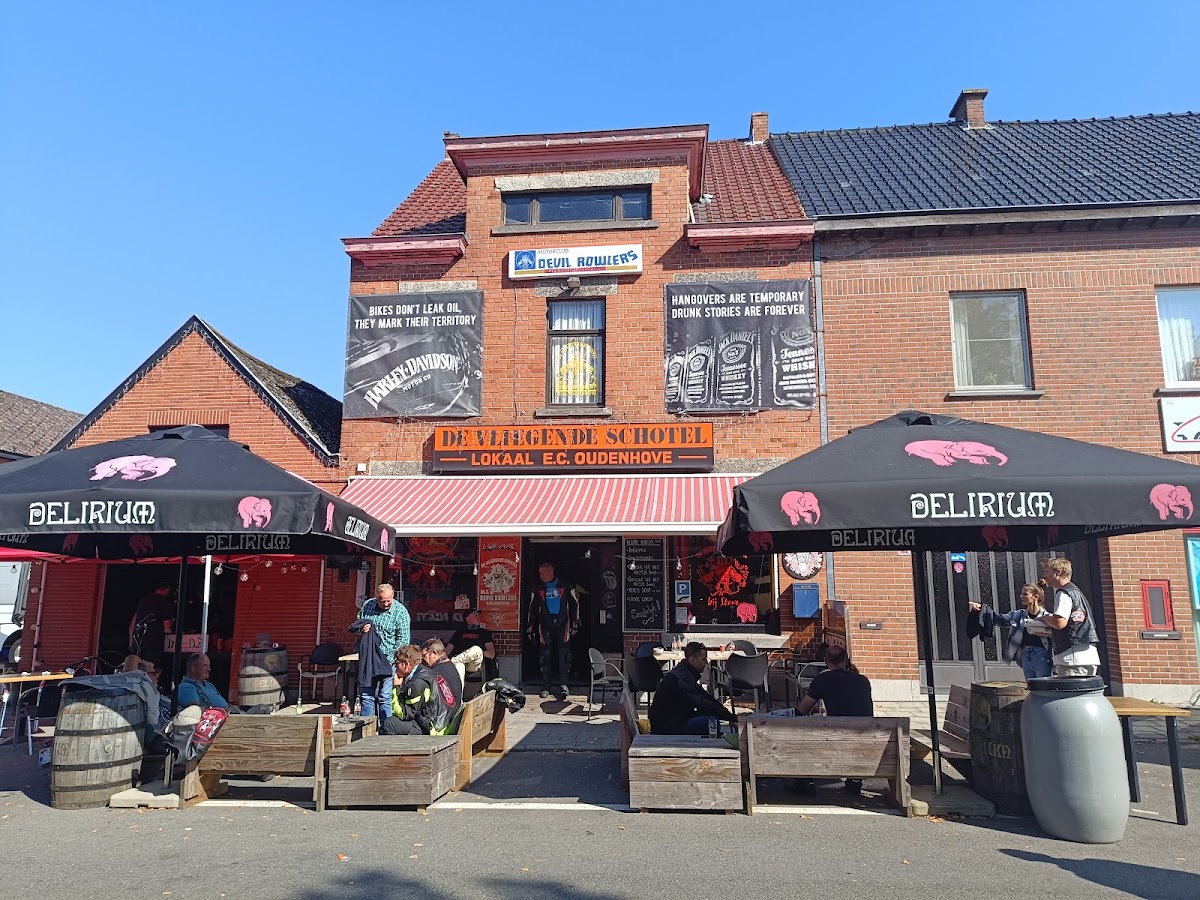 Café De Vliegende Schotel