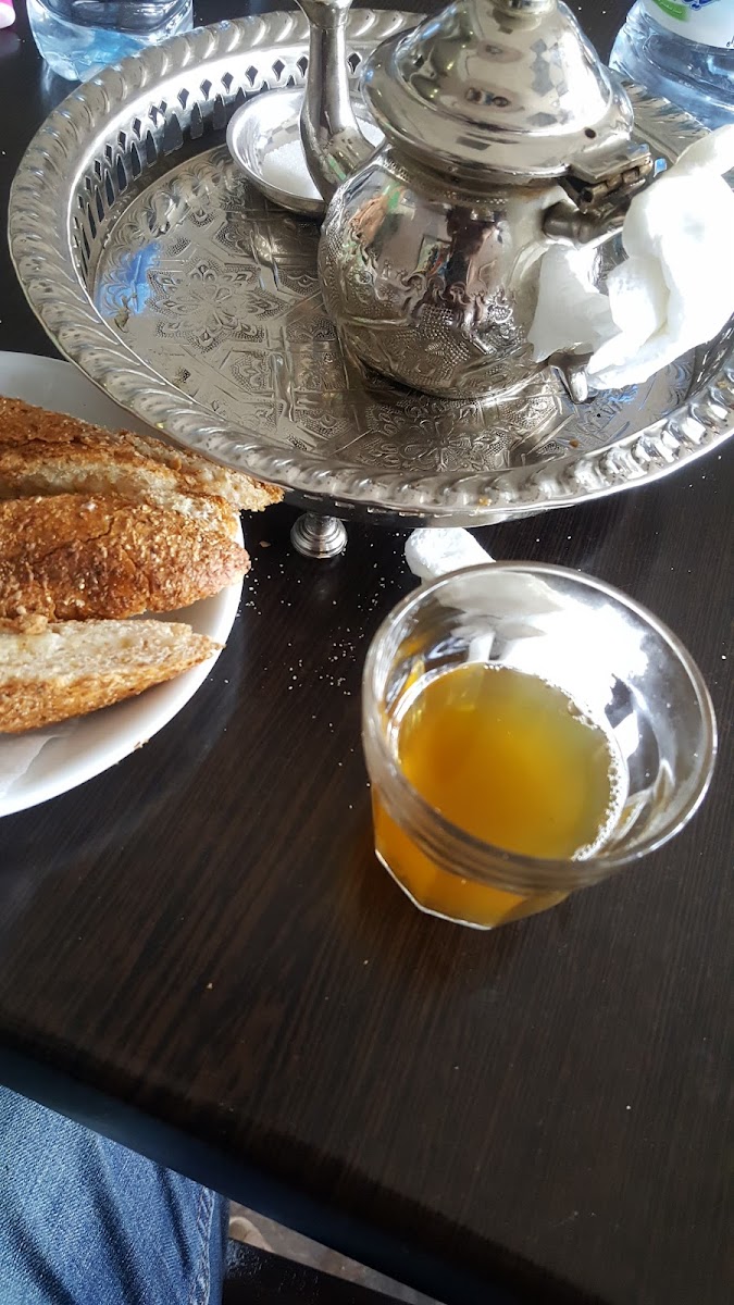 Rond Point cafe & snack - 6