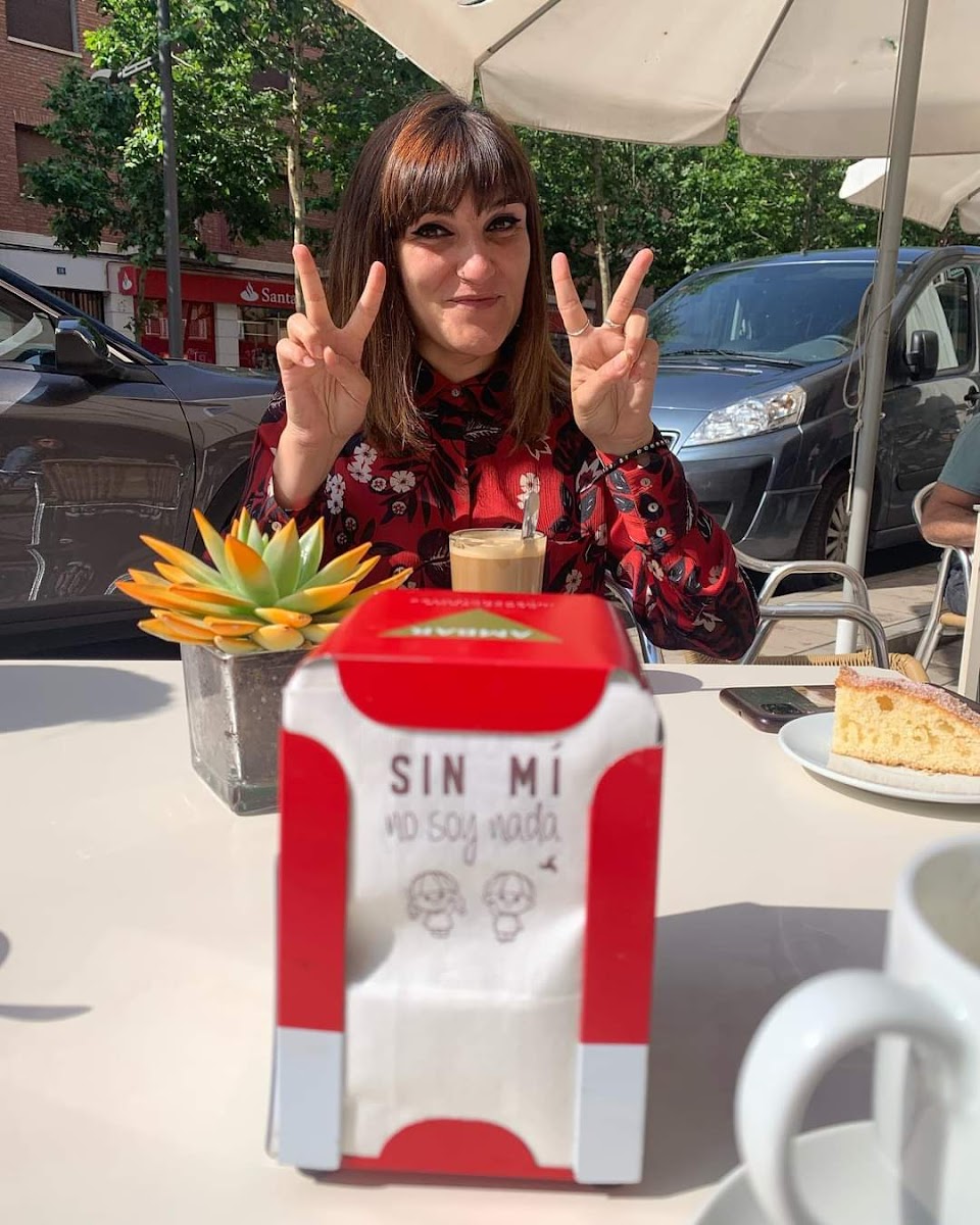 Cafetería La Cava - 4