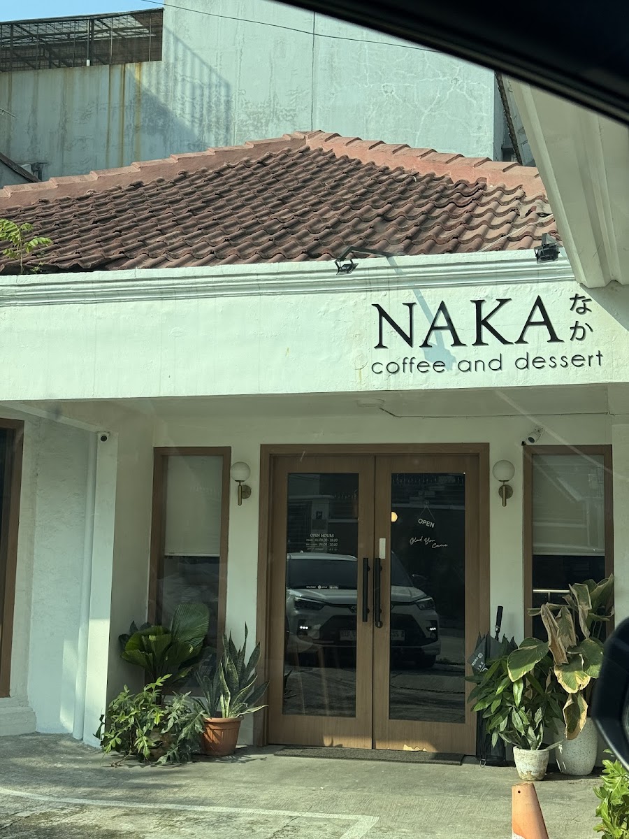 Naka Coffee and Dessert