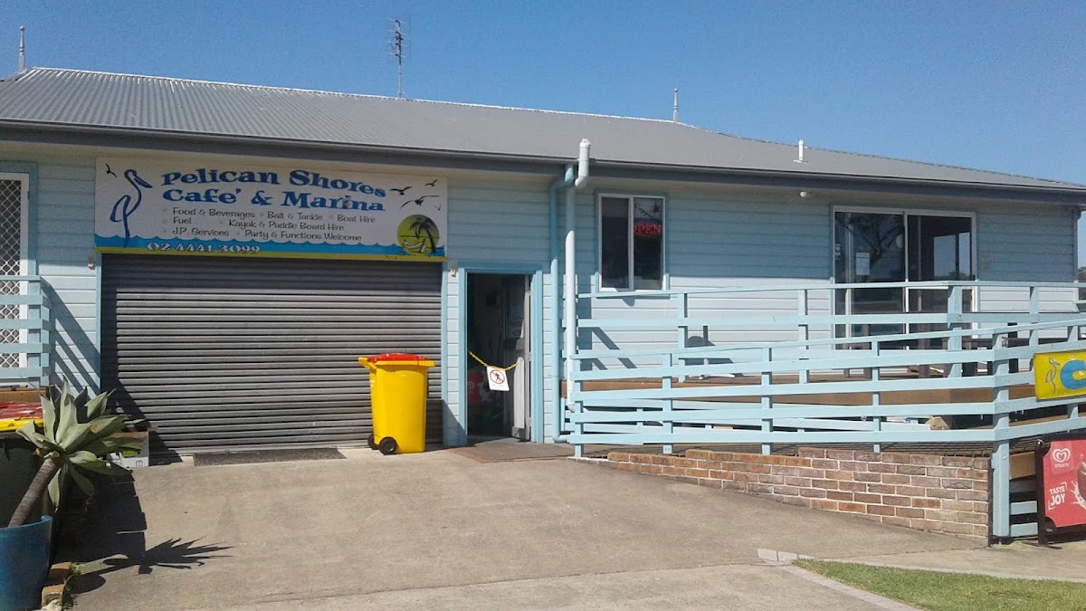 Pelican Shores Cafe and Marina