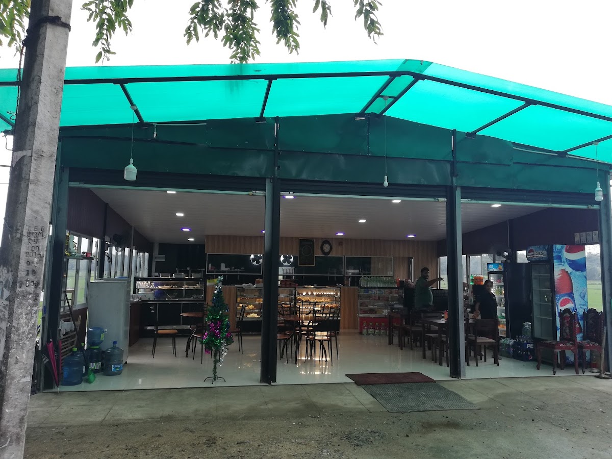 Thiveins Cafe and Restaurant