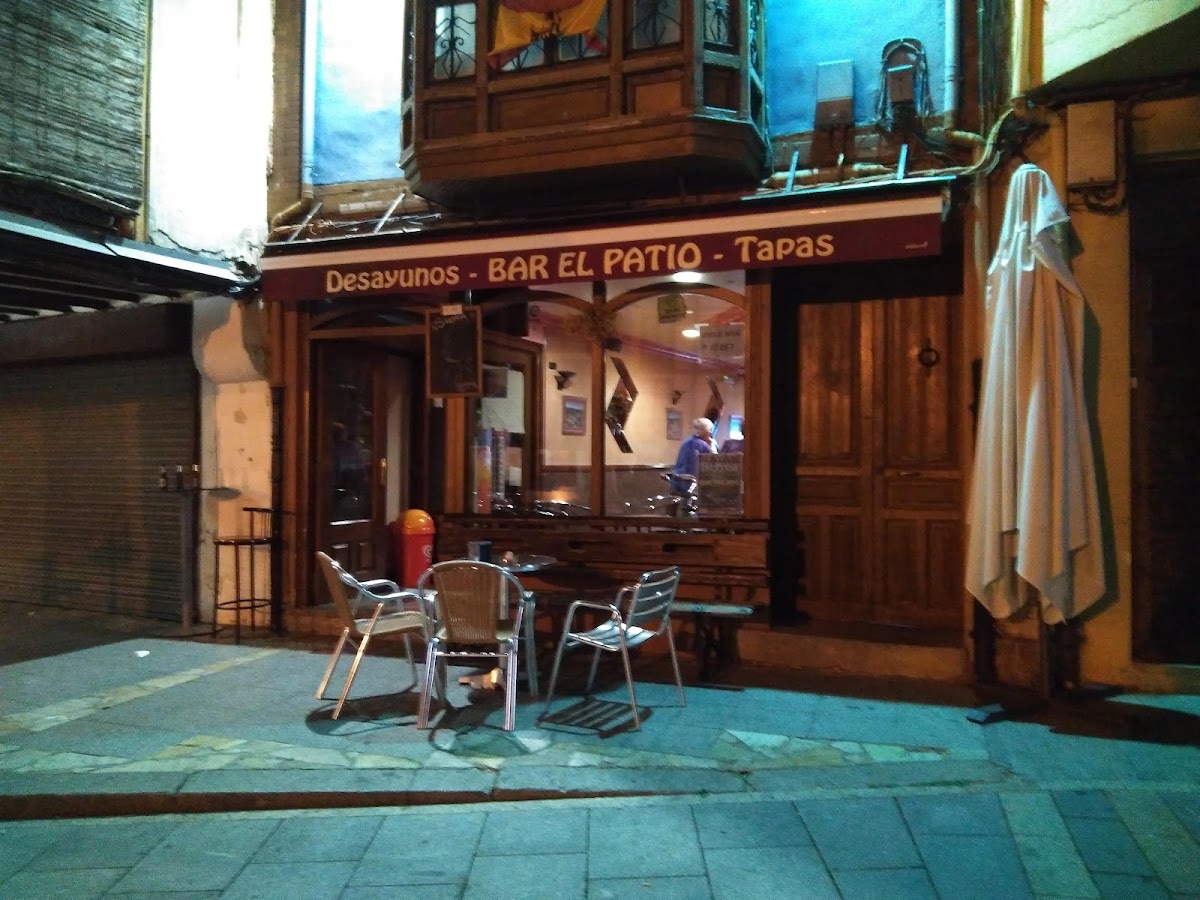 Café Bar El Patio - 4