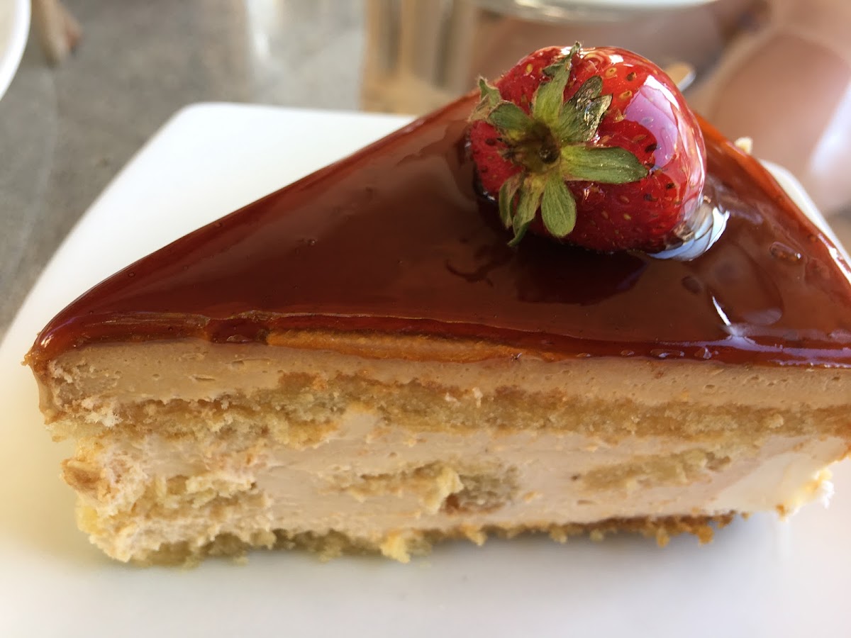 Patisserie Edelweiss - 3