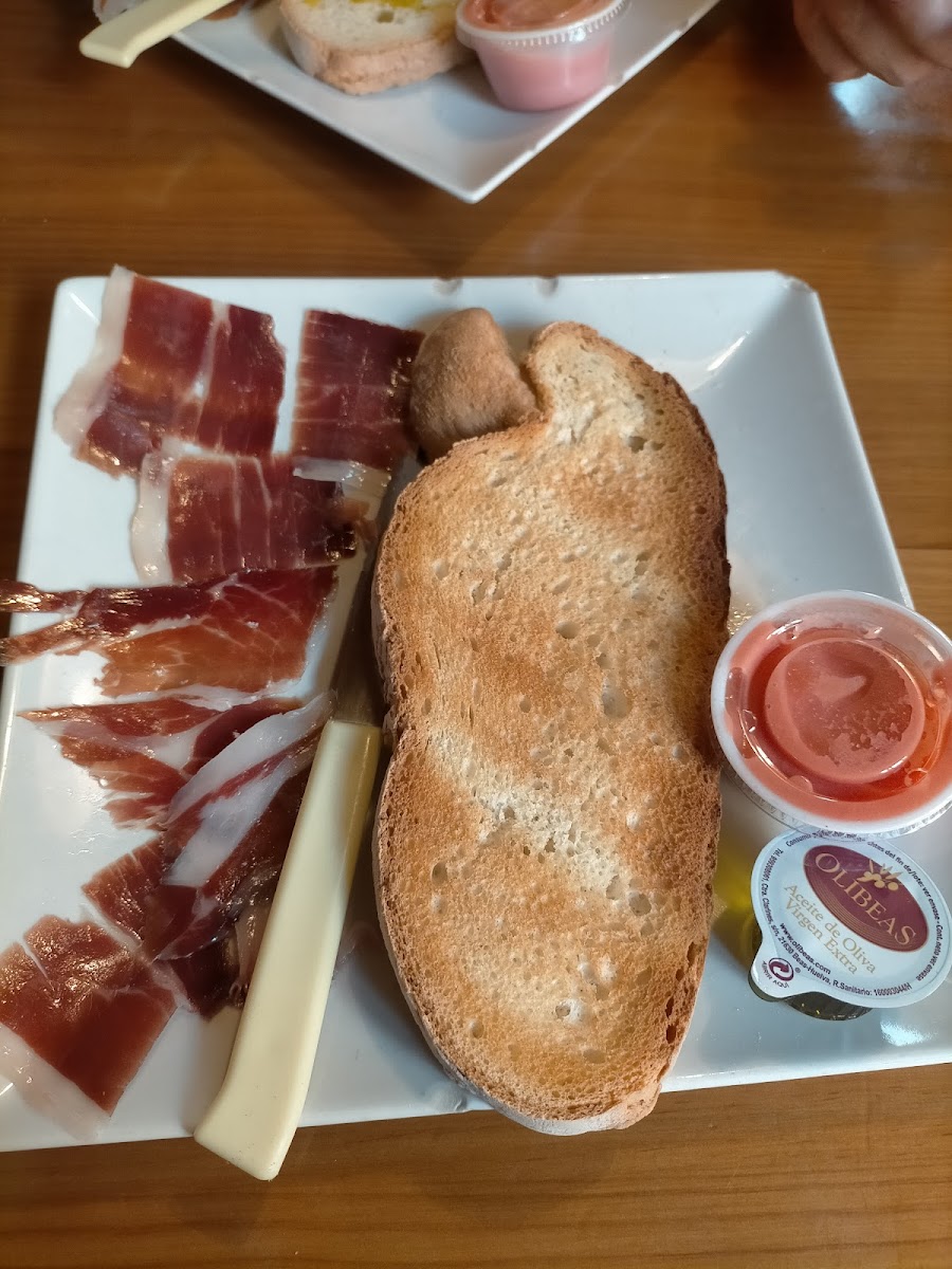 Bar Cafeteria Chanito - 10